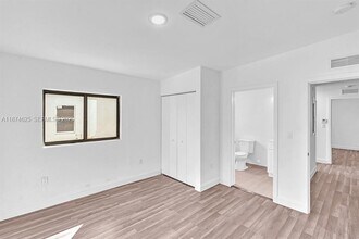 5991 NW 14th Ave in Miami, FL - Building Photo - Building Photo