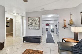 4129 36th Ave N in St. Petersburg, FL - Building Photo - Building Photo