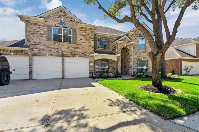 16523 E Canterra Cir