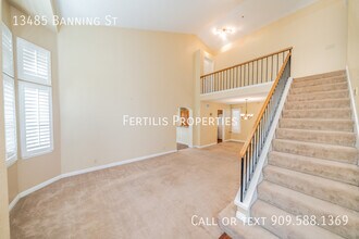 13485 Banning St in Fontana, CA - Building Photo - Building Photo