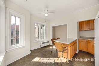 5464 S Cornell Ave in Chicago, IL - Building Photo - Building Photo