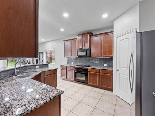 property at 2308 Fountain Gate Dr