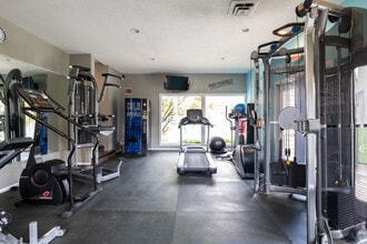 Westchester Village in O'Fallon, MO - Foto de edificio - Interior Photo