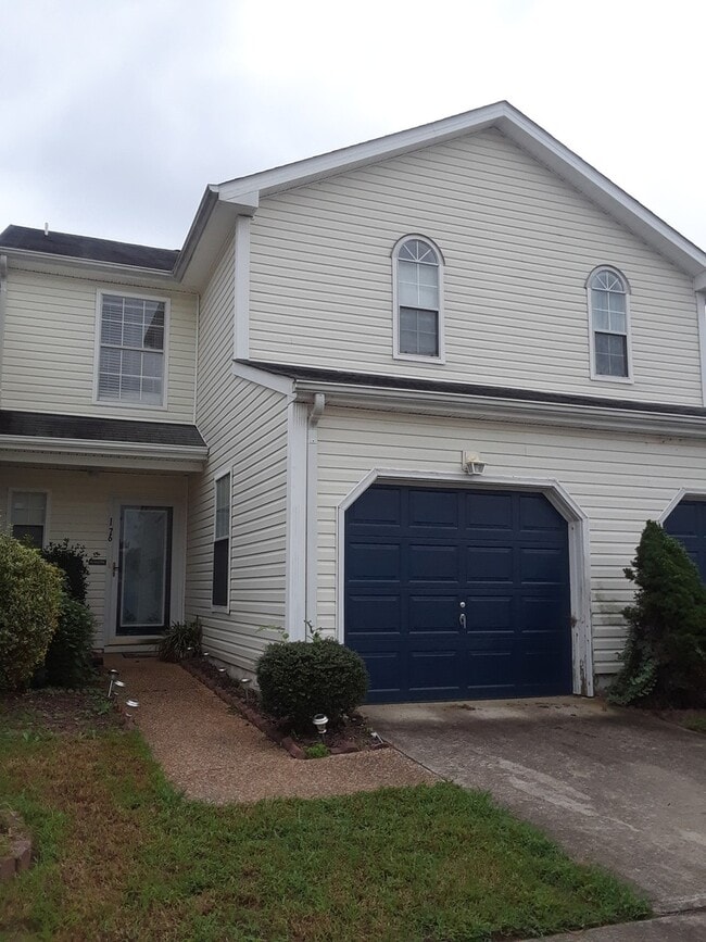 property at 176 Squire Reach