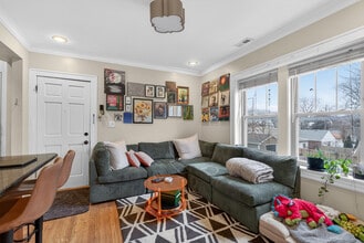 4234 N Campbell Ave, Unit 2S in Chicago, IL - Building Photo - Building Photo