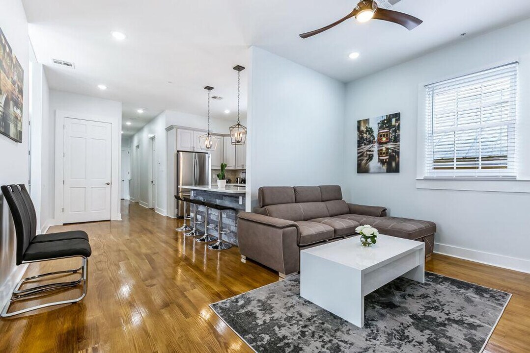 1812 Martin Luther King Jr Blvd in New Orleans, LA - Building Photo