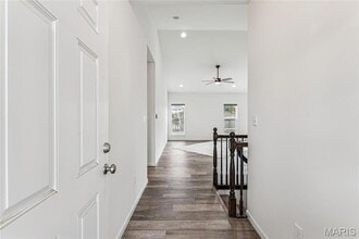 168 Hidden Bluffs Dr in Lake St. Louis, MO - Building Photo - Building Photo