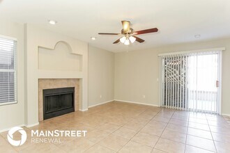 7742 W McRae Way in Glendale, AZ - Building Photo - Building Photo