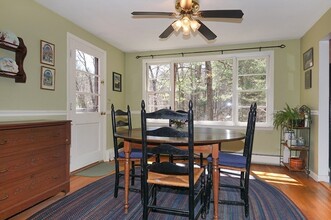 198 Carlisle Rd, Unit A-432 in Bedford, MA - Building Photo - Building Photo