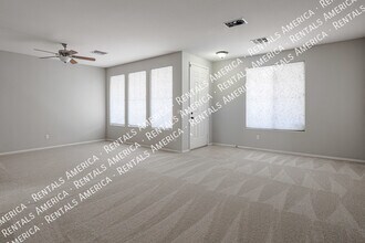 1705 E Aloe Pl in Chandler, AZ - Building Photo - Building Photo