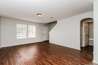 6006 Ironmill Creek in Converse, TX - Building Photo - Building Photo