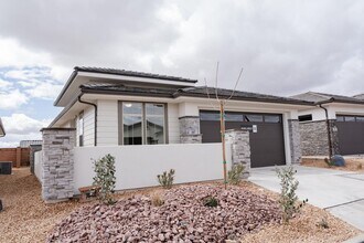 187 Camino Borde in Washington, UT - Building Photo - Building Photo