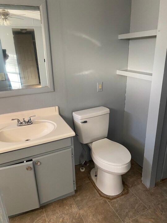 13190 Hoosier Dr in Dixon, MO - Building Photo