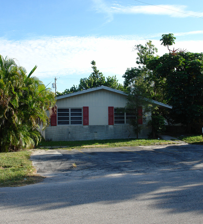 713 SE 19th St in Fort Lauderdale, FL - Building Photo - Building Photo