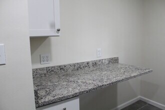1448 Elmwood Ave, Unit A in Columbus, OH - Building Photo - Building Photo