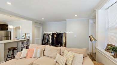 31 Glenville Ave, Unit 1 in Boston, MA - Building Photo - Building Photo