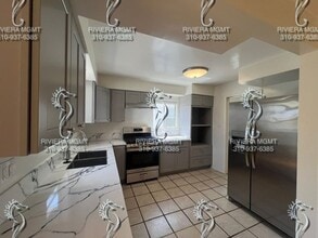 25008 Cypress St in Lomita, CA - Building Photo - Building Photo