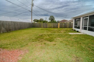 3649 SW Viceroy St in Port St. Lucie, FL - Building Photo - Building Photo