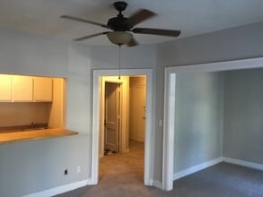 Spruce Place Apartments in Minneapolis, MN - Building Photo - Building Photo