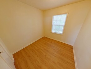 1608 1/2 S Martinson St in Wichita, KS - Building Photo - Building Photo