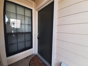 767 Bering Dr in Houston, TX - Building Photo - Building Photo