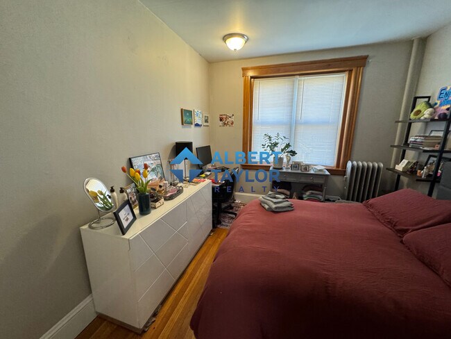 98 Hancock St, Unit 6