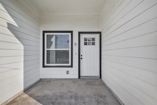 8005 Sexton St in Houston, TX - Building Photo - Building Photo