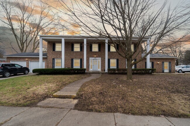6150 Birch Row Dr, Unit 2