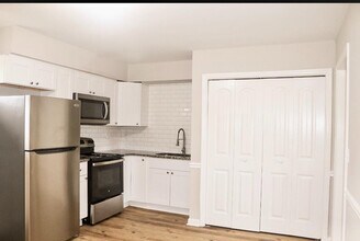 621 Reservoir St in Durham, NC - Building Photo - Building Photo