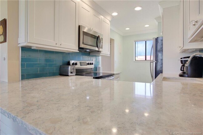 property at 5323 SE Miles Grant Rd