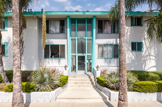 Loma Linda Apartments in Los Angeles, CA - Foto de edificio - Building Photo