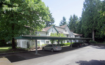 College Pointe Apartments in Lacey, WA - Foto de edificio - Building Photo