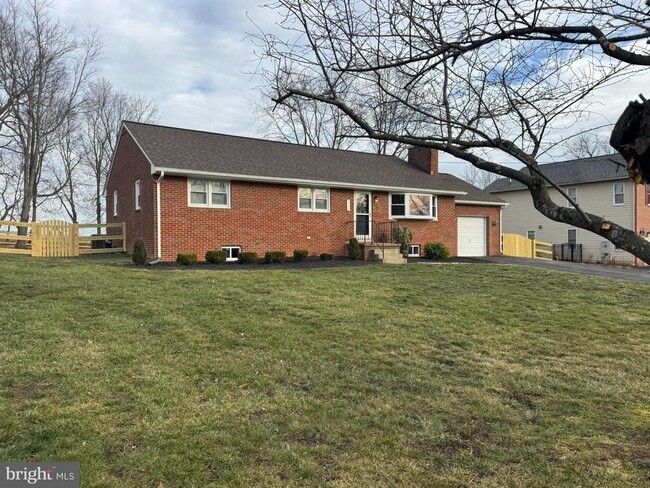 8787 Hickory Hill in Walkersville, MD - Building Photo - Building Photo