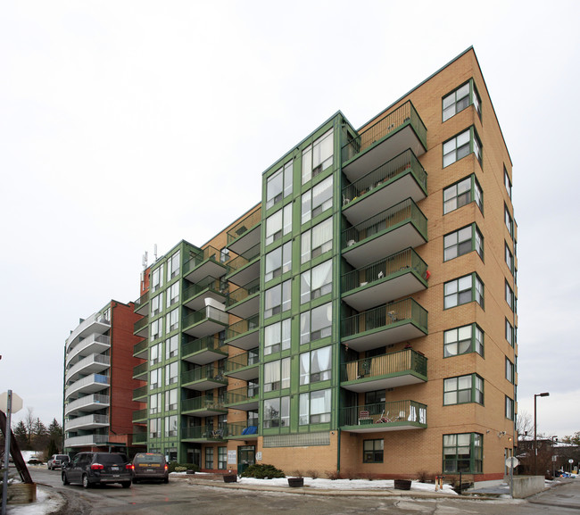 John Fitzpatrick Steelworkers Housing Co-Op in Richmond Hill, ON - Building Photo - Primary Photo