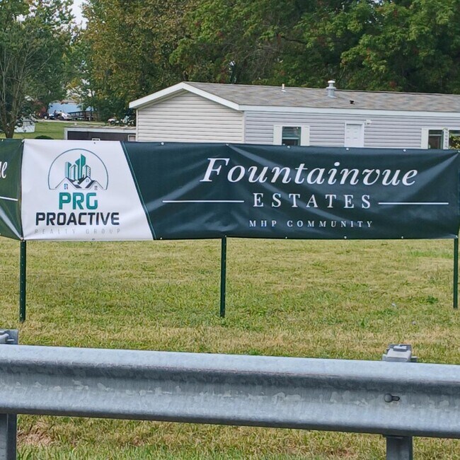 121 Fountianvue Dr in La Fontaine, IN - Building Photo - Building Photo