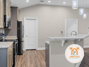 2031 Luneta St in Gulf Breeze, FL - Building Photo - Building Photo