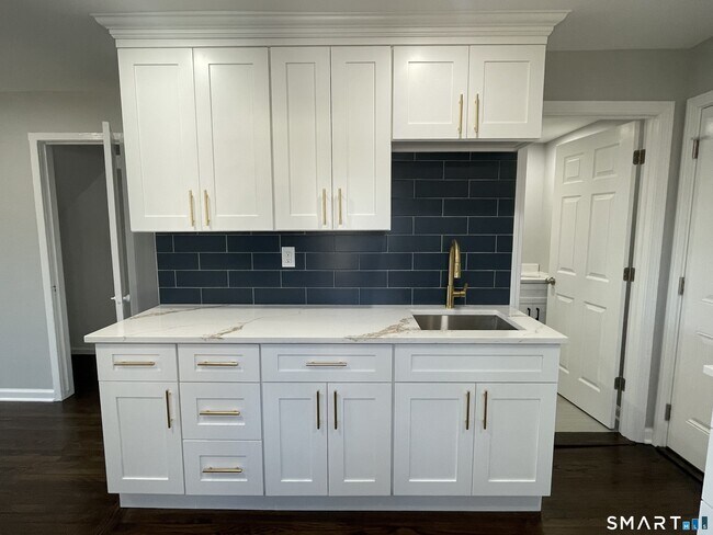 111 Priscilla Cir in Bridgeport, CT - Building Photo - Building Photo