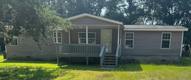 property at 213 Sun Bonnet Ln