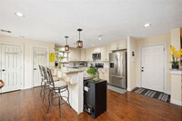 16611 Hollow Ridge Dr in Houston, TX - Building Photo - Building Photo