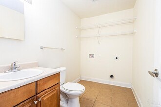 505 Wingspan Way in Crestview, FL - Building Photo - Building Photo