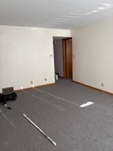 5501 W Morgan Ave, Unit 2 in Greenfield, WI - Foto de edificio - Building Photo