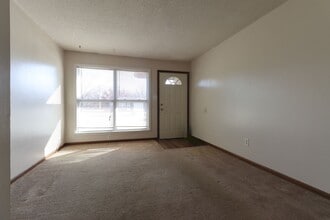 2503-2503 E Morris Dr in Columbia, MO - Building Photo - Building Photo