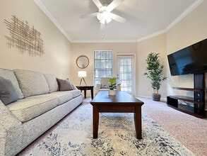 2021 N Lemans Blvd in Tampa, FL - Building Photo - Building Photo