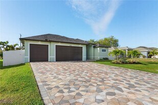 1802 SW 2nd Terrace, Unit 409 in Cape Coral, FL - Building Photo