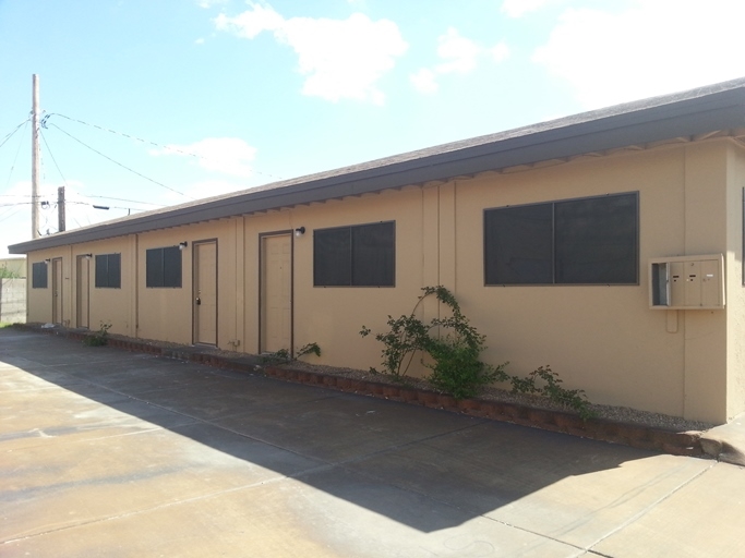 Perlite Apartments in Henderson, NV - Building Photo