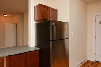 629 W Cornelia Ave in Chicago, IL - Building Photo - Building Photo