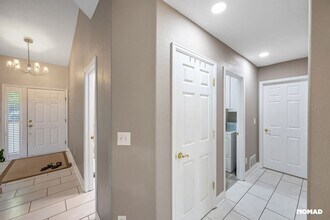1321 S Lansing Ct in Aurora, CO - Building Photo - Building Photo