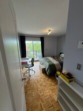 5603A Eadie Rue in Montréal, QC - Building Photo - Building Photo