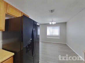 13923 Flairwood St in San Antonio, TX - Building Photo - Building Photo