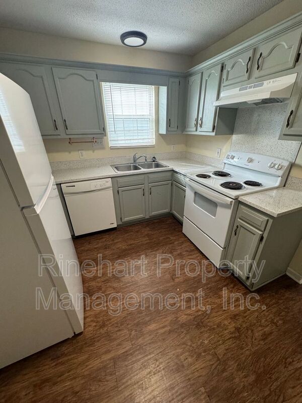 property at 1038 Park Meadow Dr